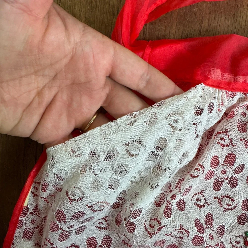 Vintage Sheer Red White Floral Lace Half‎ Apron Kitchen House Chores